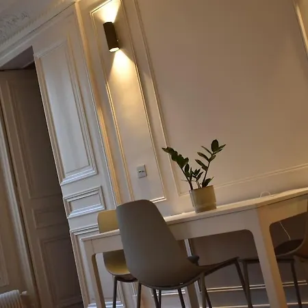 Luxury - Champs-elysees * Париж